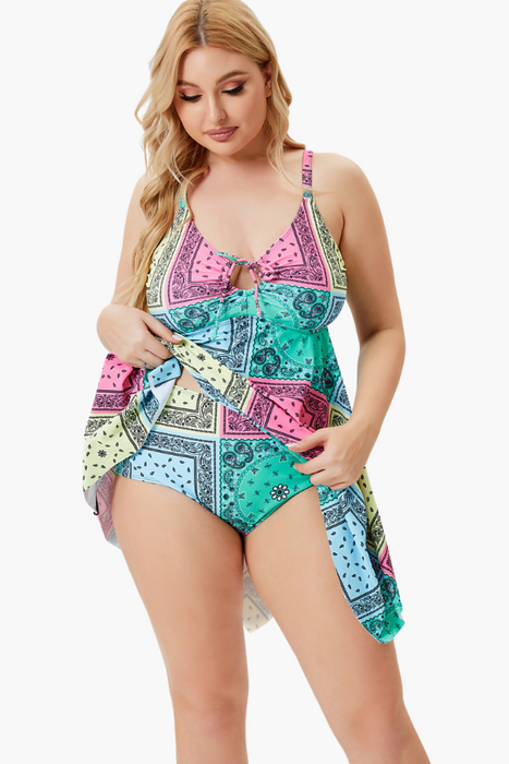 Green Hem with Front String Bow Two Piece Plus Size Swimsuit